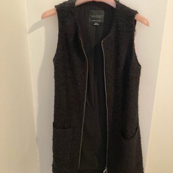 Sanctuary Long Black Vest with Zipper - Picture 2 of 6